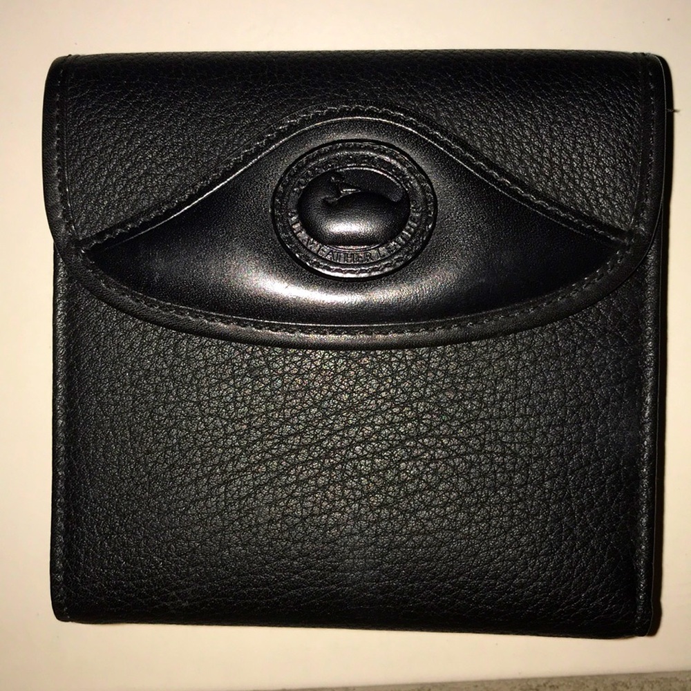 Dooney & Bourke black wallet